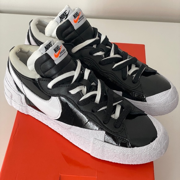 Size 7 - Nike Blazer Low x Sacai Shiny Black White DM6443 001 main image 5